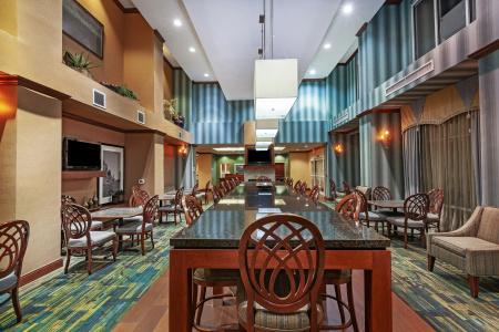 Hampton Inn & Suites West - 29