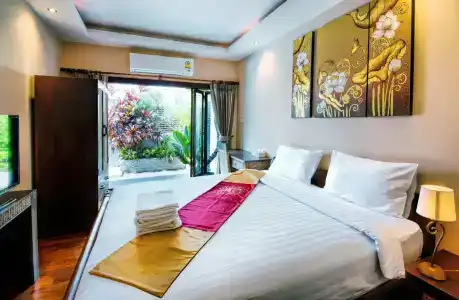 Yotaka Boutique Bangkok - 36