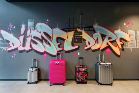 Moxy Duesseldorf South - 29