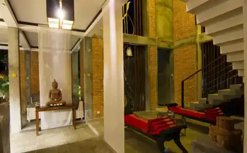 Apsara Greenland Boutique - 0