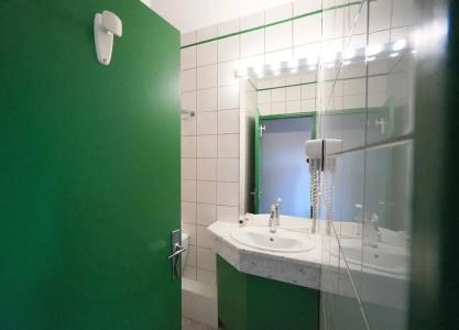 Ours Blanc - Place Victor Hugo - 48