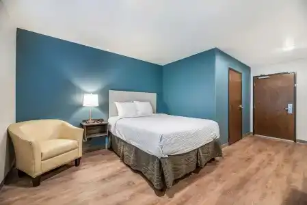 WoodSpring Suites Orlando Kissimmee Maingate - 3
