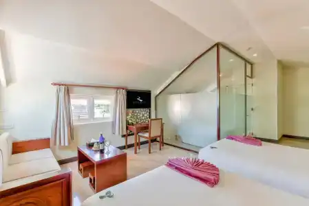 River Suites Hoi An - 33