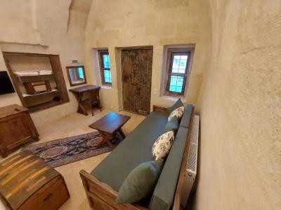 ARMEsos Cave - 118