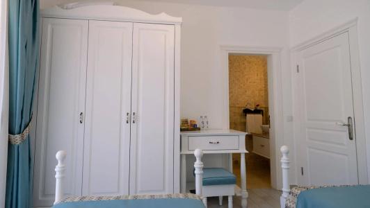 Selin - 20