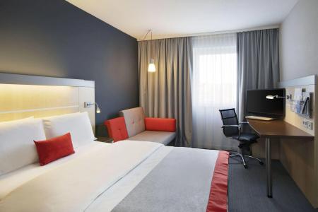 Holiday Inn Express Frankfurt Messe, An Ihg - 6
