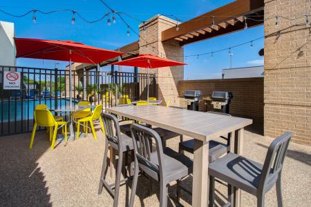 Home2 Suites By Hilton - 27