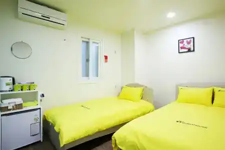 24 Myeongdong Avenue - 34