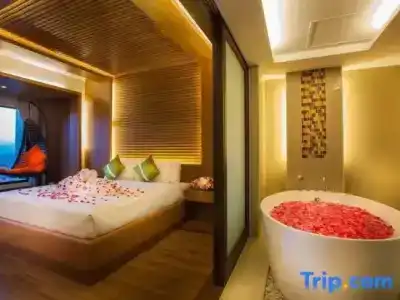 Chiangmai Grandview & Convention Center - Sha Extra Plus - 145