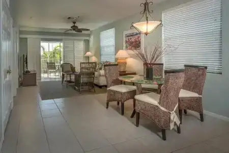 Olde Island Inn and Suites - 13