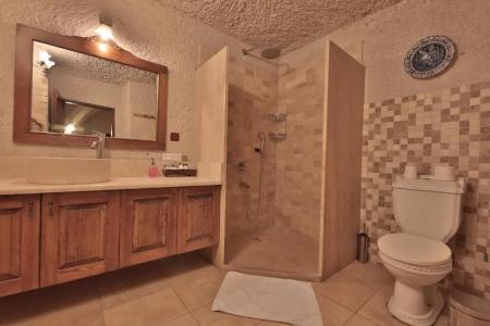 Local Cave House - 56