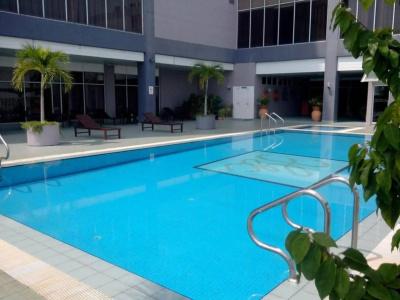 Grand Continental - 12