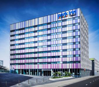 Park Inn by Radisson Leuven - 0