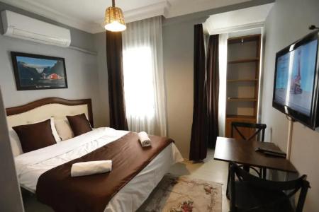 Nezahat Sultan Apart - 101