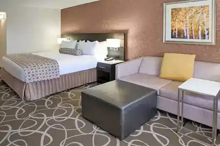 Crowne Plaza-Waterloo, An Ihg - 55