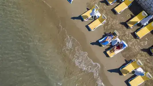 Side Beach Club - 10