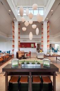 Hilton Garden Inn Montreal Airport - 23