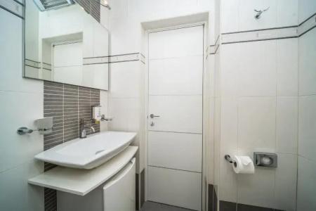 Pervanovo with Free Parking - 35