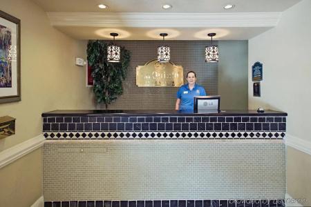 Clarion Pointe - 26