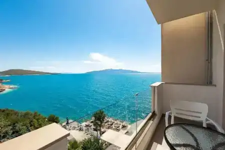 Blue Bay - 50