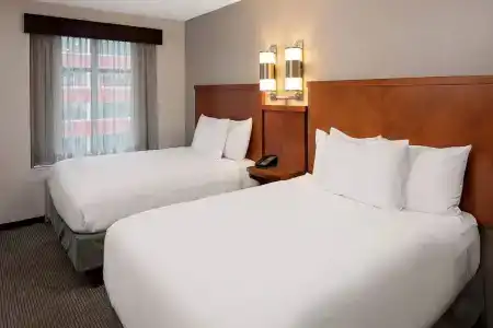 Hyatt Place North Shore - 4