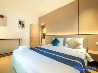 Selina Place - 126