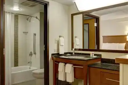 Hyatt Place Orlando Airport - 7