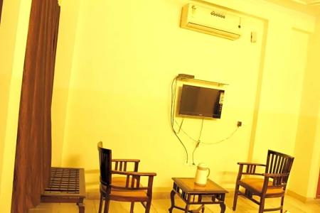 Chit Chat Palace - 41