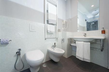 Executive Inn Boutique - 7