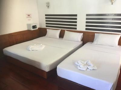Coco's Guest House - 5