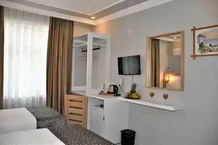 Yali PansİYon - 37