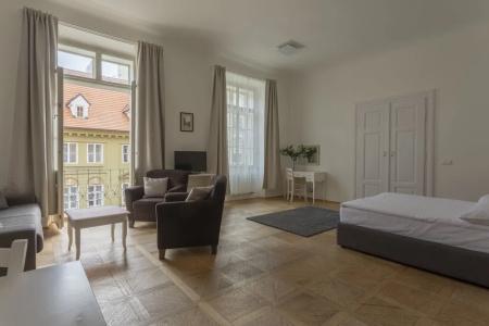 Three Golden Crowns - 34