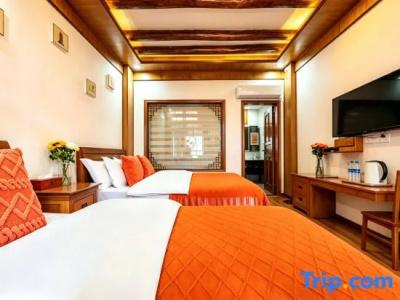 Yongxia Naxi Boutique Inn - 54