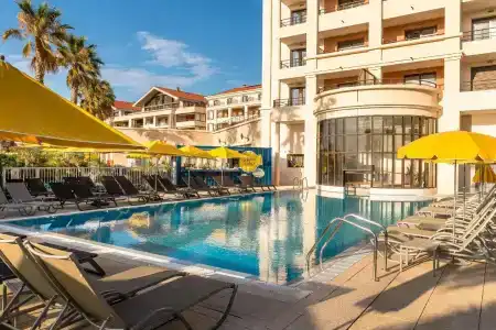 Golden Tulip Villa Massalia - 43