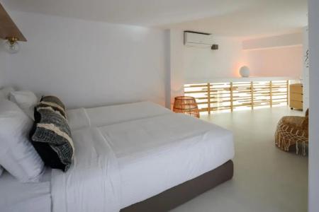 Este Luxury Suites - 82