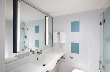 Novotel London West - 7