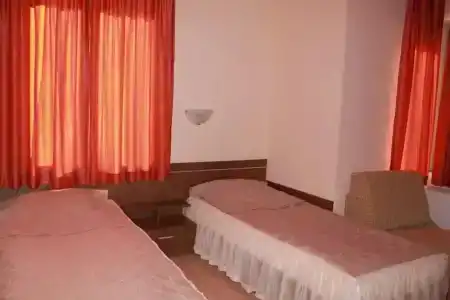 Alafrangite - 5