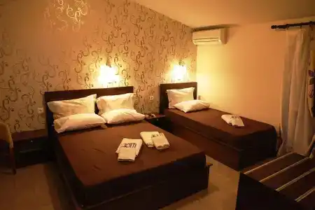 Toti Boutique Rooms - 43