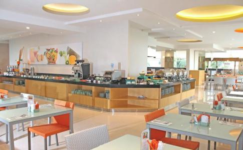 & Residences Riverview Kuta - Associated Harris - 20