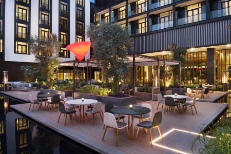 La Ville & Suites CITY WALK Dubai, Autograph Collection - 40