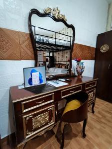 Jessica Flat , Holiday and Business - 137