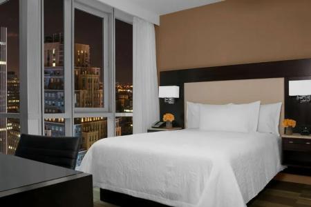 Hilton Garden Inn Times Square Central - 48