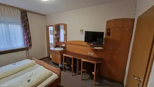 Schwarzer Adler - Garni - 22