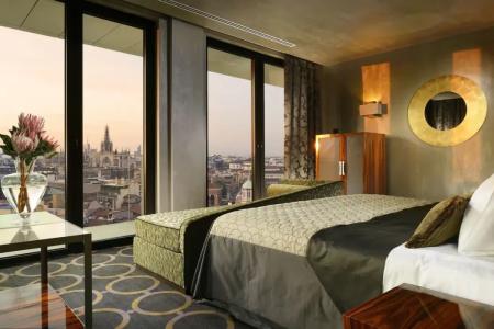 Uptown Palace - 11