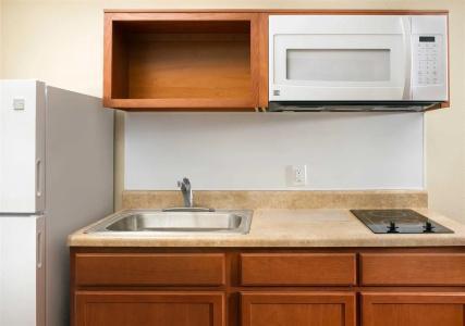 WoodSpring Suites - 11