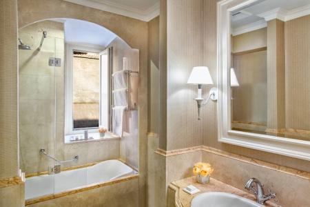Rome Marriott Grand Flora - 10