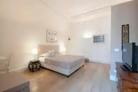 Bea Suites Luxury Rooms - 123