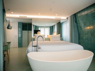 Wc By The Beautiques - 3