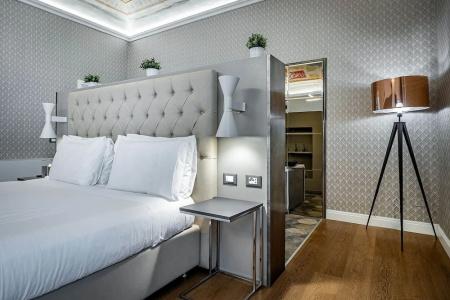 Martelli 6 Suite & - 110