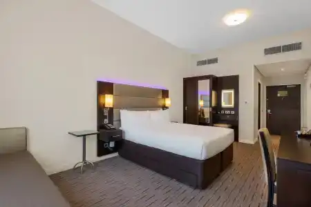 Premier Inn Dubai Ibn Battuta Mall - 5